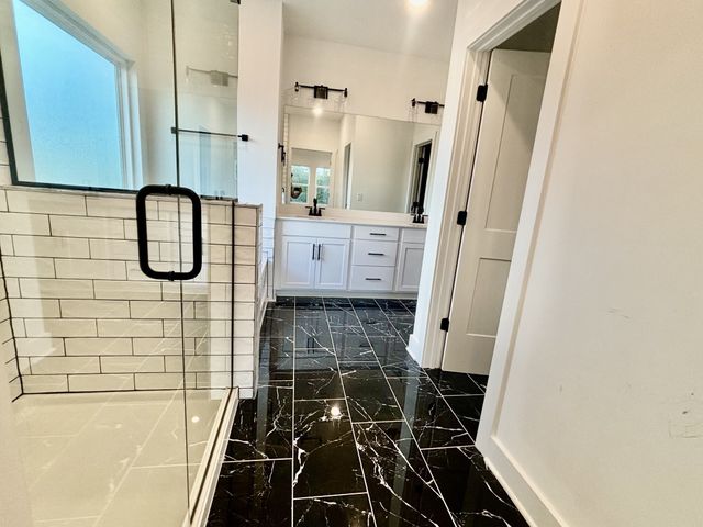 305 Brandi Ln, Gallatin, TN 37066