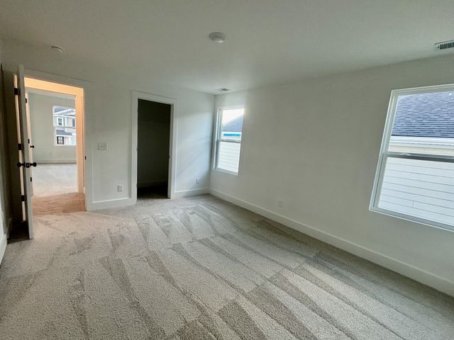 305 Brandi Ln, Gallatin, TN 37066