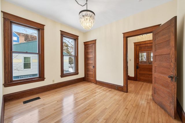 2302 Brewster Street, Saint Paul, MN 55108