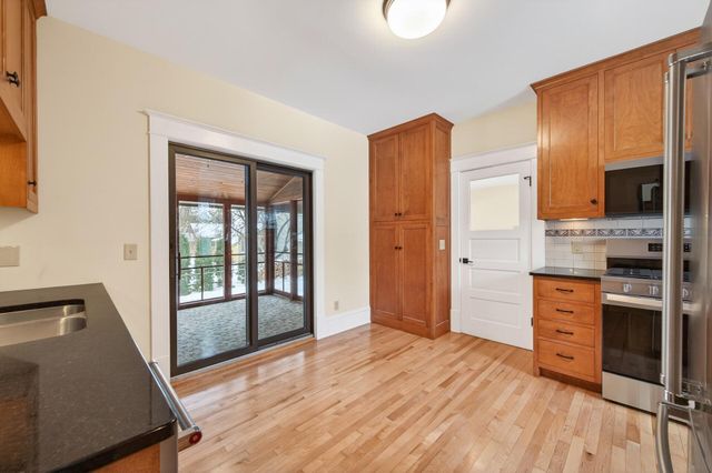 2302 Brewster Street, Saint Paul, MN 55108