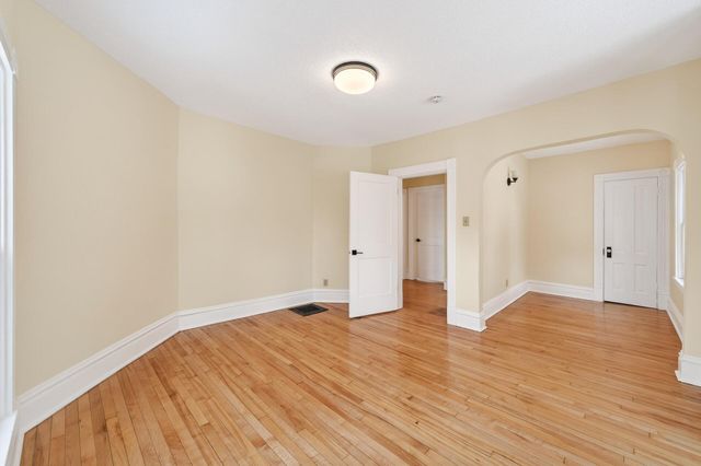 2302 Brewster Street, Saint Paul, MN 55108