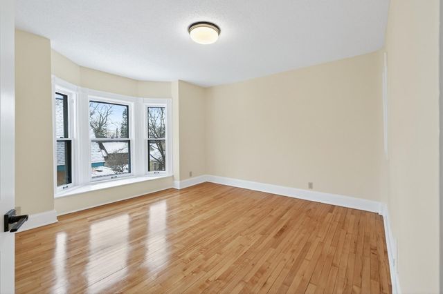 2302 Brewster Street, Saint Paul, MN 55108