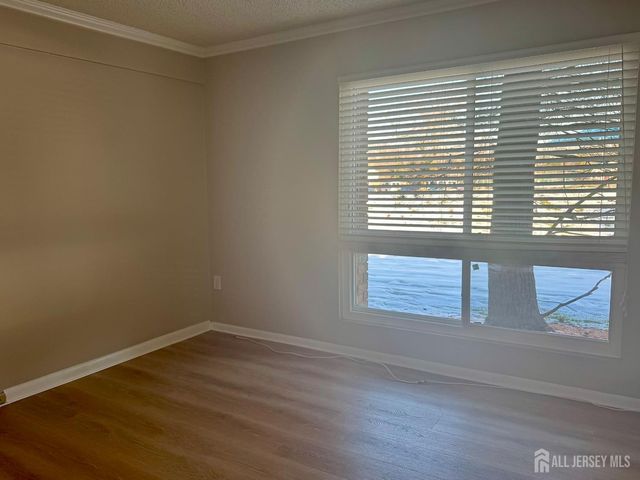 256 Willowbrook Drive, North Brunswick, NJ 08902