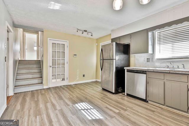 538 Wexwood Drive, Riverdale, GA 30274
