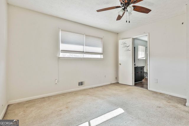 538 Wexwood Drive, Riverdale, GA 30274