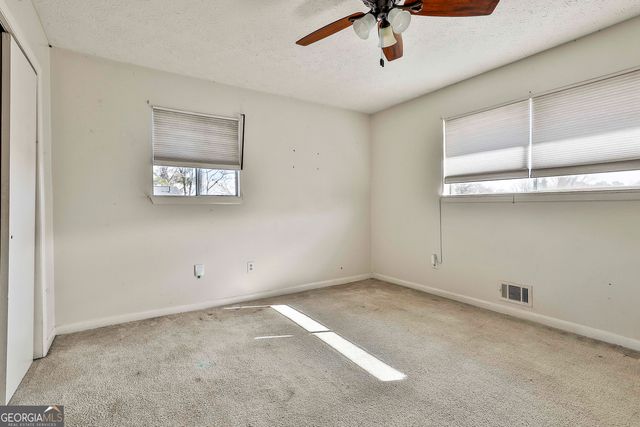 538 Wexwood Drive, Riverdale, GA 30274