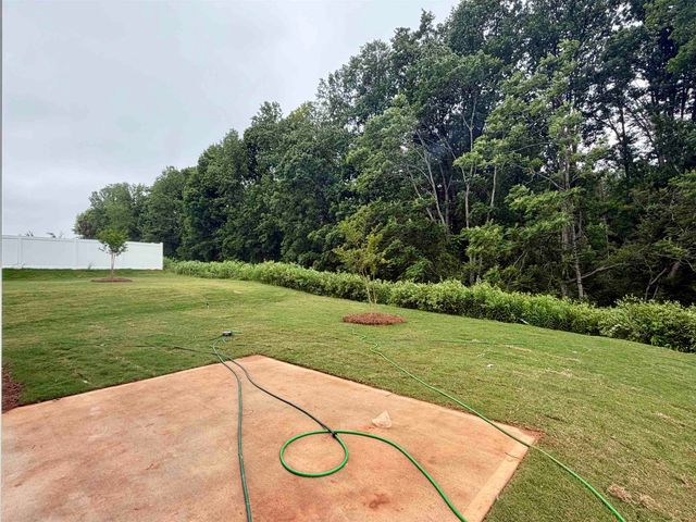 12127 Lansbury Drive, Inman, SC 29349