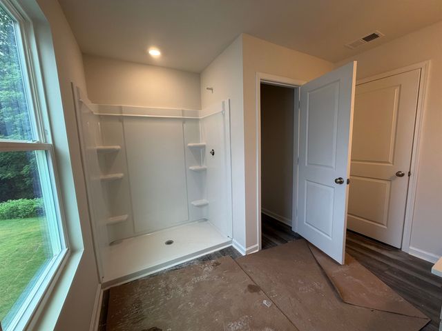 12127 Lansbury Drive, Inman, SC 29349
