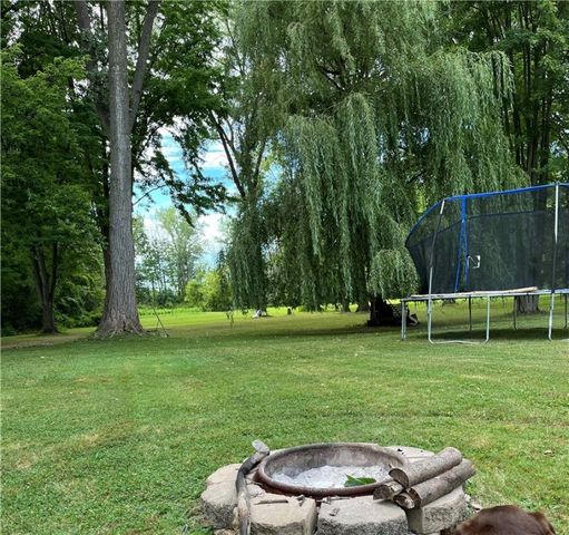 54 West Wright Avenue, Waterloo, NY 13165