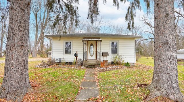 54 West Wright Avenue, Waterloo, NY 13165