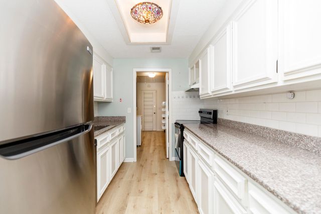 101 Ventura Place, Mount Pleasant, SC 29464