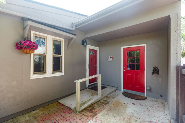101 Ventura Place, Mount Pleasant, SC 29464