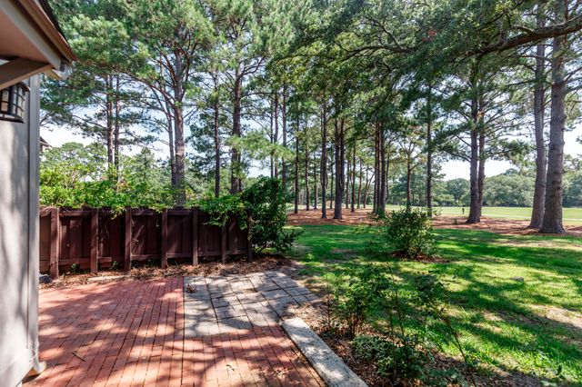 101 Ventura Place, Mount Pleasant, SC 29464