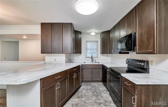 1397 Valli Lane, St Charles, MO 63304