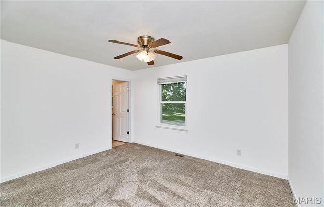1397 Valli Lane, St Charles, MO 63304