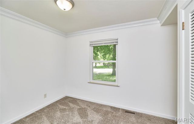 1397 Valli Lane, St Charles, MO 63304