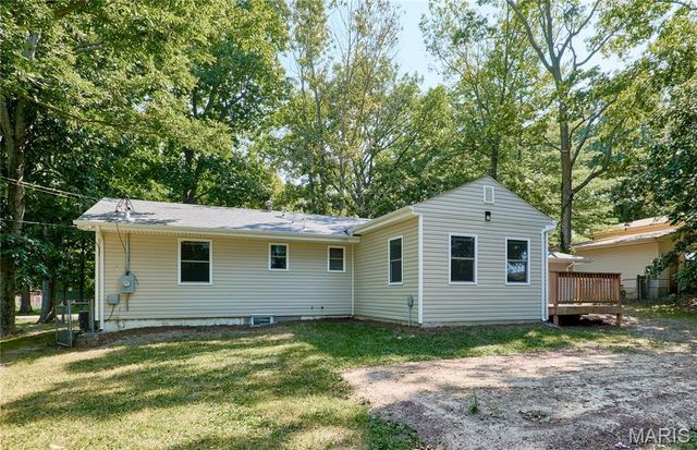 1397 Valli Lane, St Charles, MO 63304