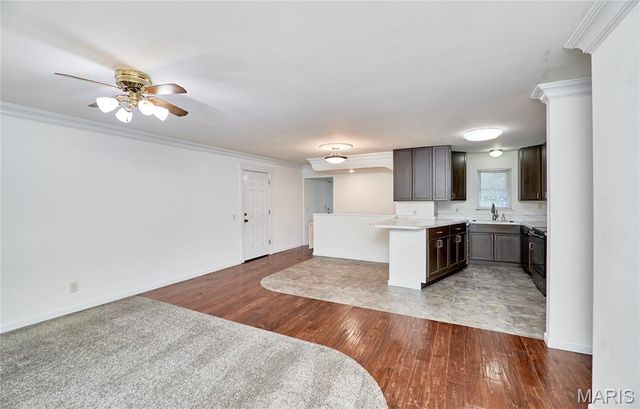 1397 Valli Lane, St Charles, MO 63304