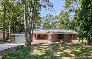 1397 Valli Lane, St Charles, MO 63304
