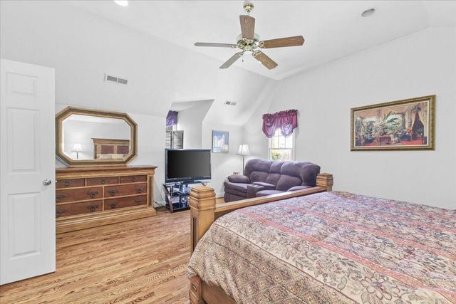 8343 Strathmore LN, Roanoke, VA 24019