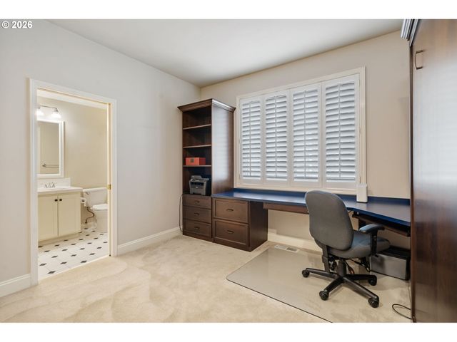 15200 Nw ABERDEEN Dr, Portland, OR 97229
