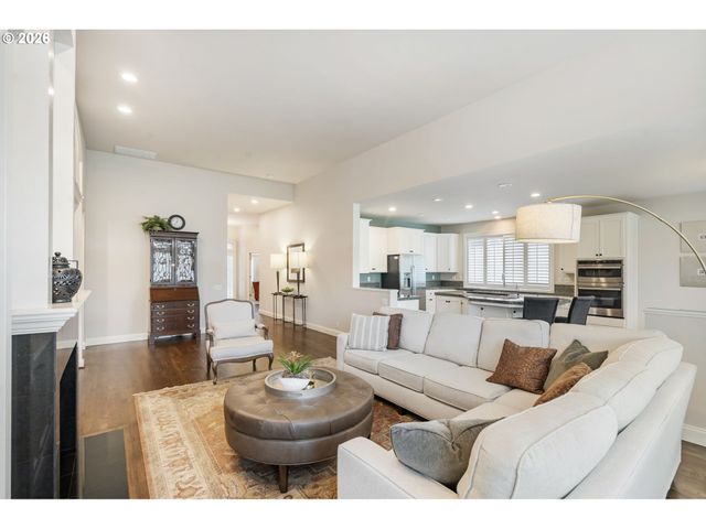 15200 Nw ABERDEEN Dr, Portland, OR 97229