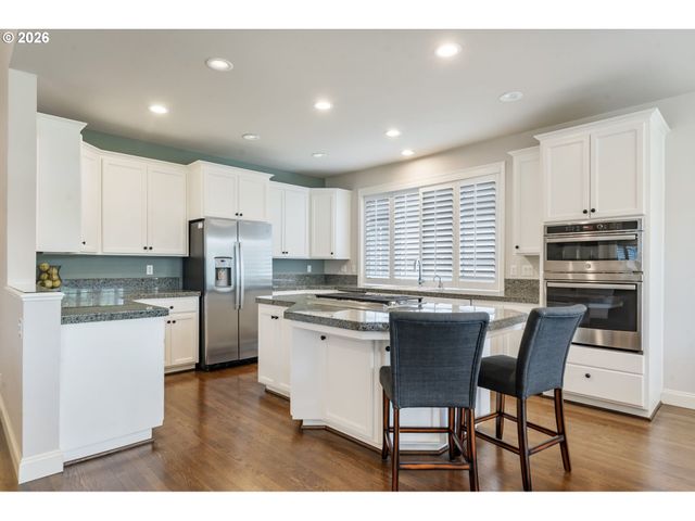 15200 Nw ABERDEEN Dr, Portland, OR 97229