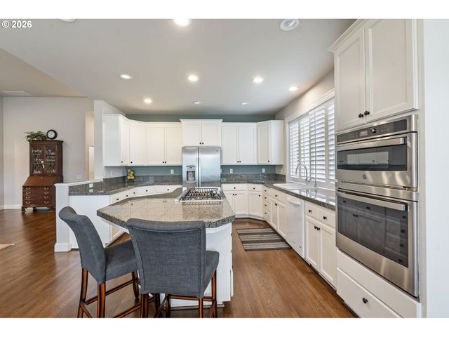 15200 Nw ABERDEEN Dr, Portland, OR 97229