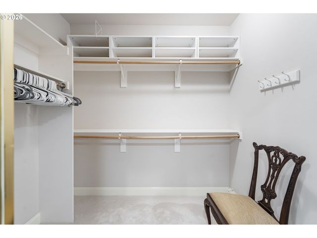 15200 Nw ABERDEEN Dr, Portland, OR 97229