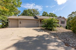 1 Portland Circle, Bella Vista, AR 72714