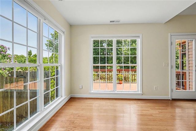 1644 Finwick Drive, Pfafftown, NC 27040