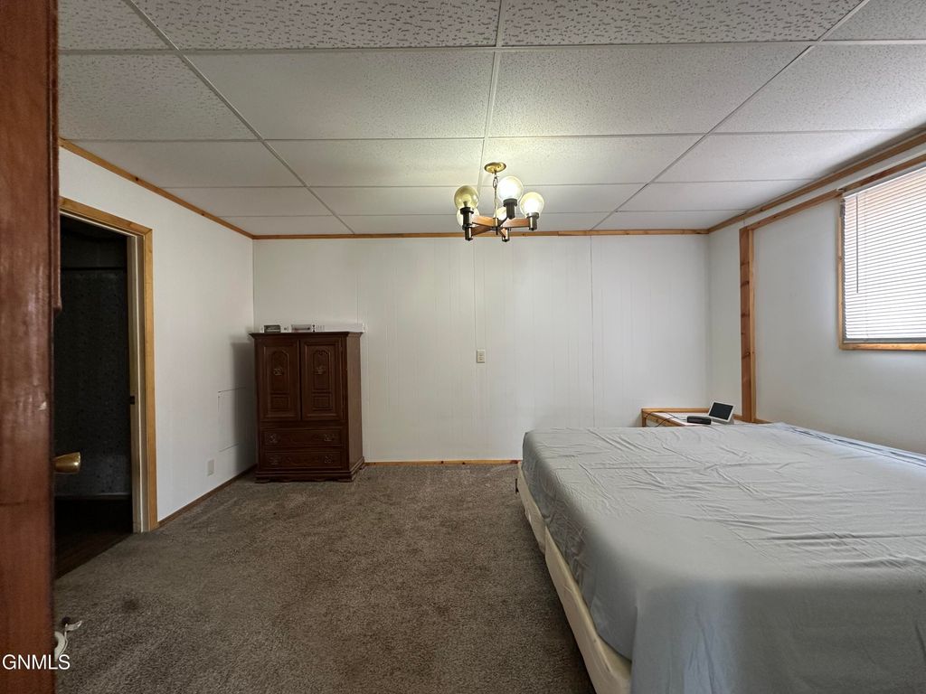 115 1st Avenue NW, Streeter, ND 58483 photo 3