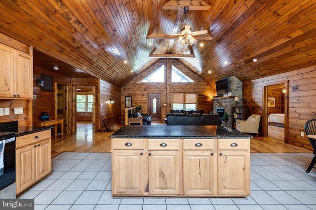 259 LOG HOME PL, Stanley, VA 22851