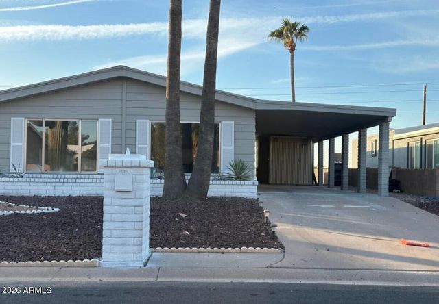 9409 E NAVAJO Place, Sun Lakes, AZ 85248