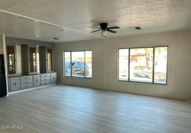 9409 E NAVAJO Place, Sun Lakes, AZ 85248