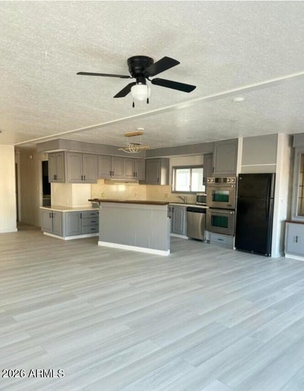 Image 19 of property listing at 9409 E NAVAJO Place, Sun Lakes, AZ 85248