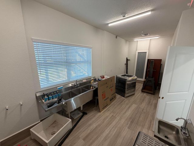515 S Indian River Drive, Fort Pierce, FL 34950