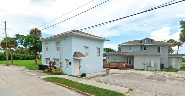 515 S Indian River Drive, Fort Pierce, FL 34950