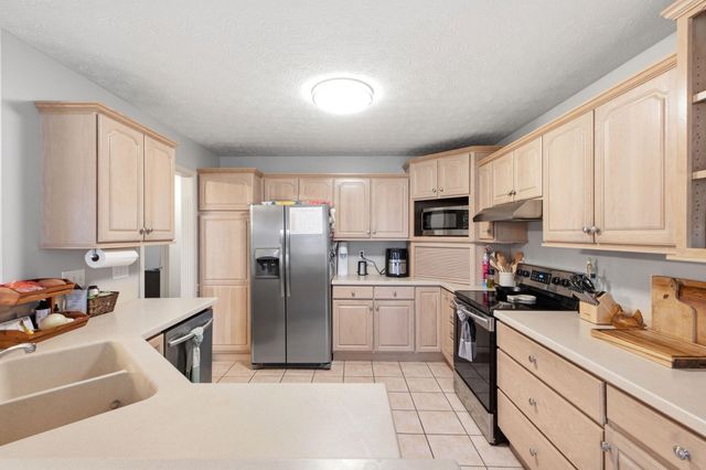 2504 Worthington Drive 2504 Worthington Drive, Troy, OH 45373
