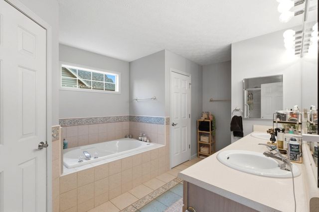 2504 Worthington Drive 2504 Worthington Drive, Troy, OH 45373