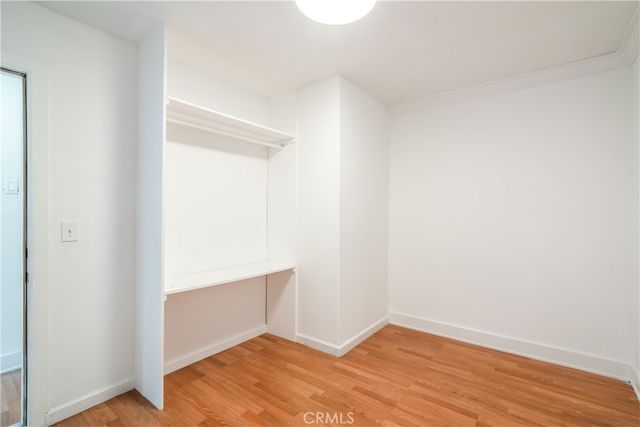 1125 N Heliotrope Drive, Los Angeles, CA 90029