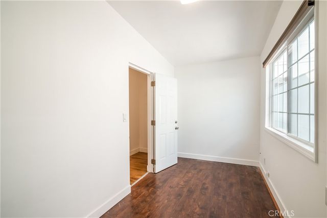 1125 N Heliotrope Drive, Los Angeles, CA 90029