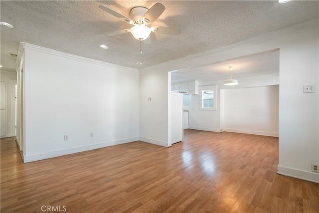 1125 N Heliotrope Drive, Los Angeles, CA 90029