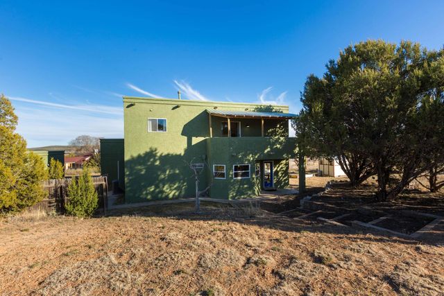 711 Tierra Alegre Court, Tijeras, NM 87059