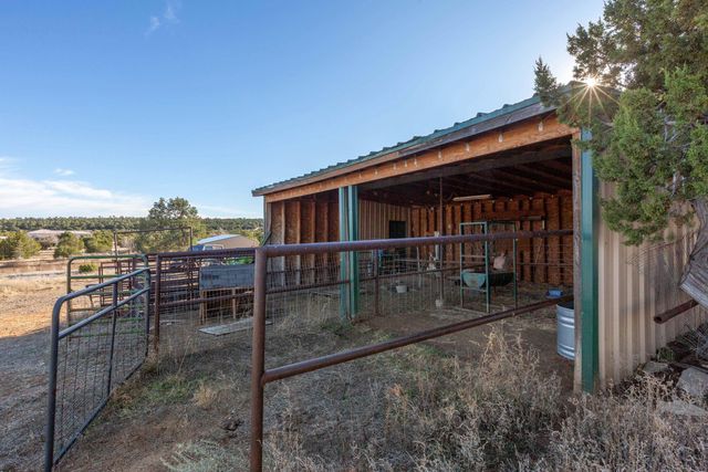 711 Tierra Alegre Court, Tijeras, NM 87059