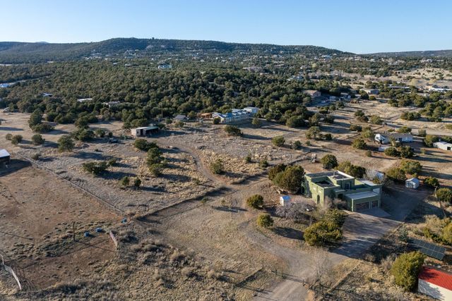 711 Tierra Alegre Court, Tijeras, NM 87059