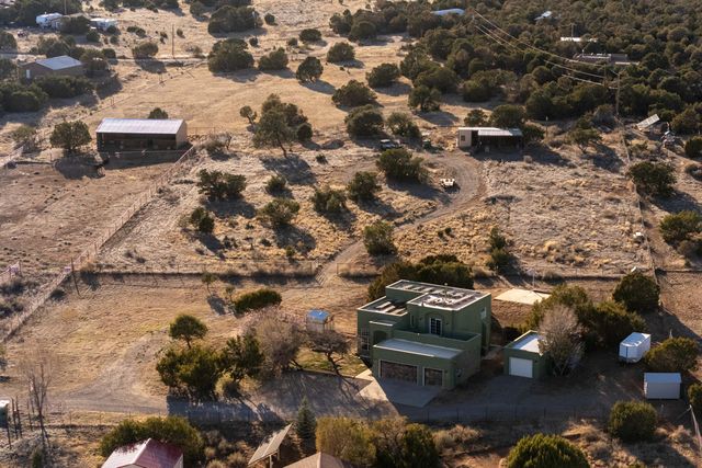 711 Tierra Alegre Court, Tijeras, NM 87059