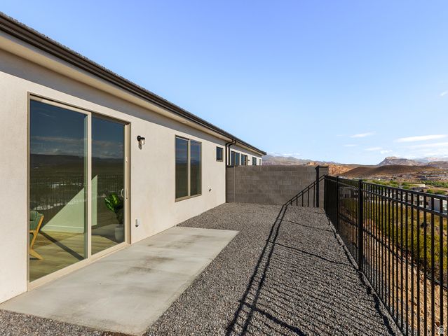 2040 W 320 S, Hurricane, UT 84737