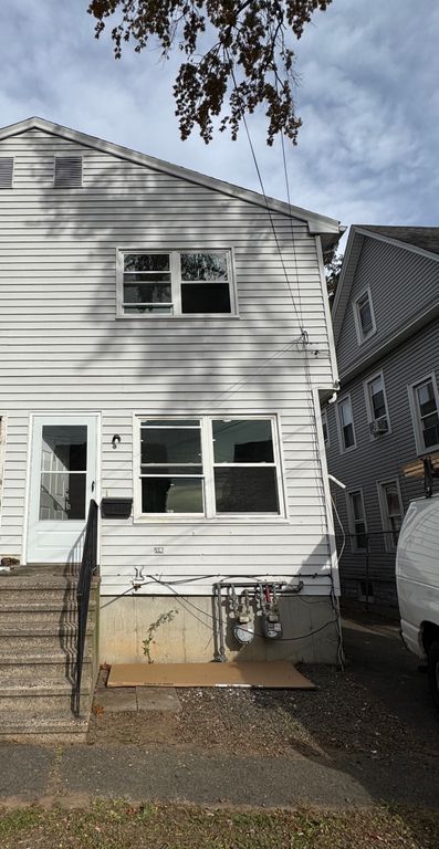 468 Colorado Avenue, Bridgeport, CT 06605