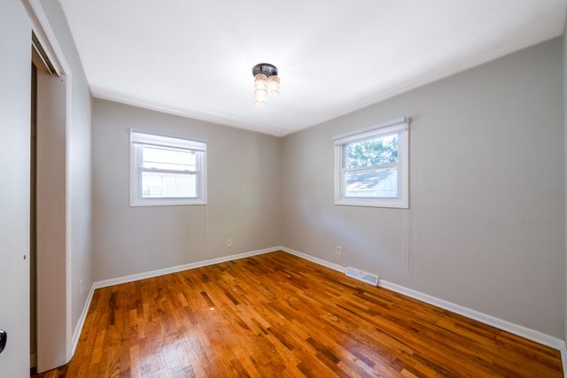 1450 Wesley Avenue, Muskegon, MI 49442
